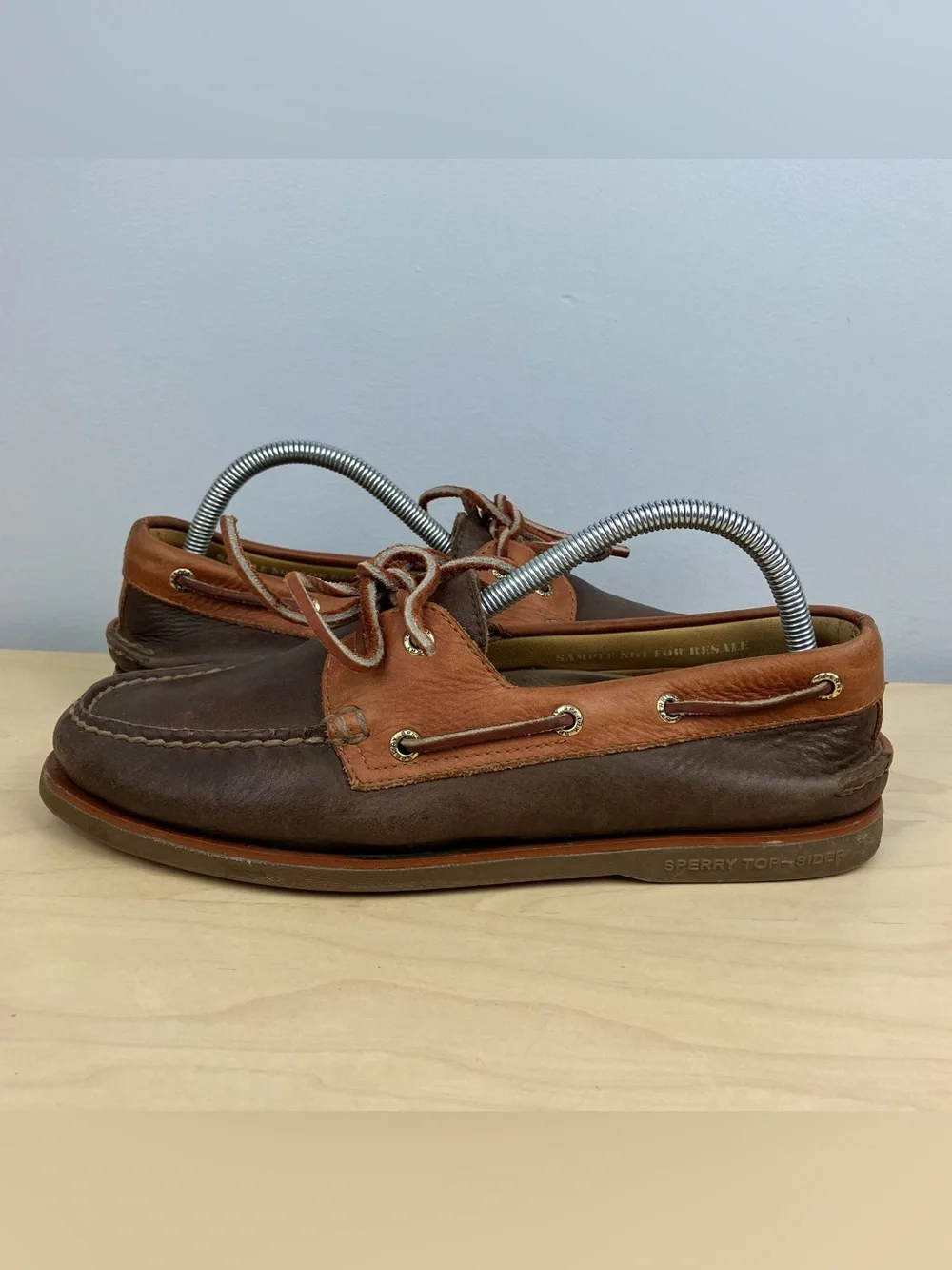 Sperry Gold Cup Men’s Size 9.0 M Classic 2 Eye Brown Leather Boat Shoes 2 Tone